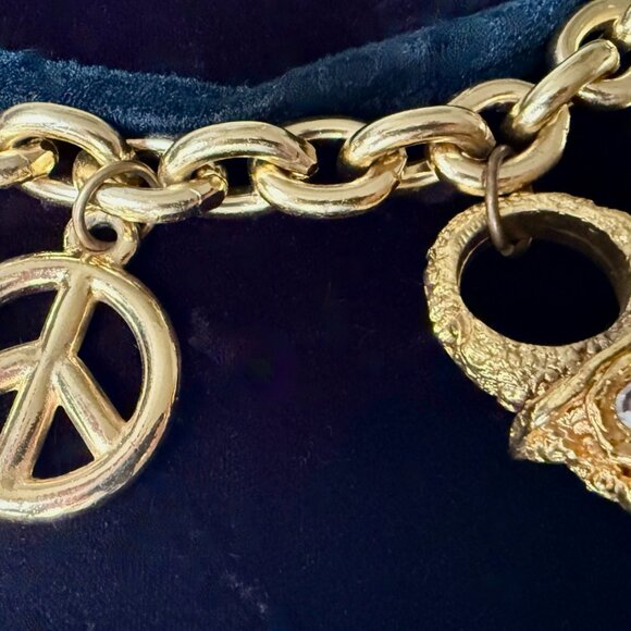 Black and Gold Hardware Woman Purse 90s, Black light suede. - Picture 4 of 6